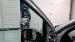 Peugeot 206 Side Mirror Glass Removal or Replace