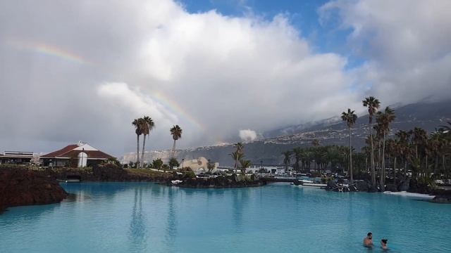 Lago Martiánez, Puerto de la Cruz, Tenerife, Espagna смотреть онлайн