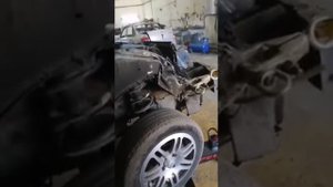 Рено Логан. Вытяжка полки крыла