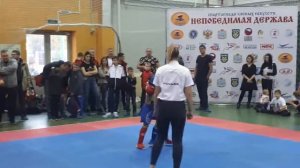 Отшлепал толстячка