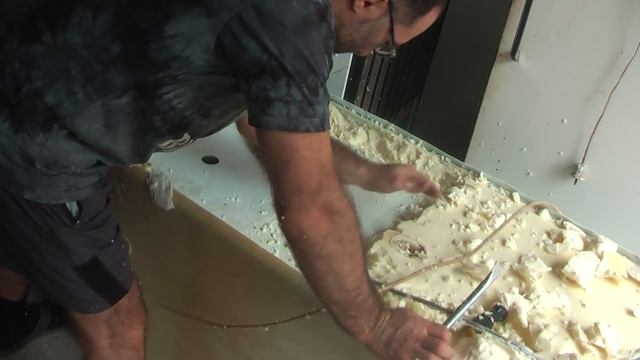 Исправляем старые косяки на холодильнике. серия3 Замена испарителя смотреть онлайн