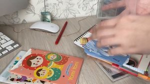 РАЗБИРАЮ КАНЦЕЛЯРИЮ НА РАБОЧЕМ СТОЛЕ // Генеральная уборка рабочего стола