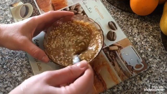 Куриные крылышки в медово-соевом соусе.