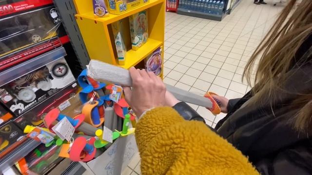 ВЛОГ Не так страшен чёрный кот или как мы сходили в супермаркет смотреть онлайн