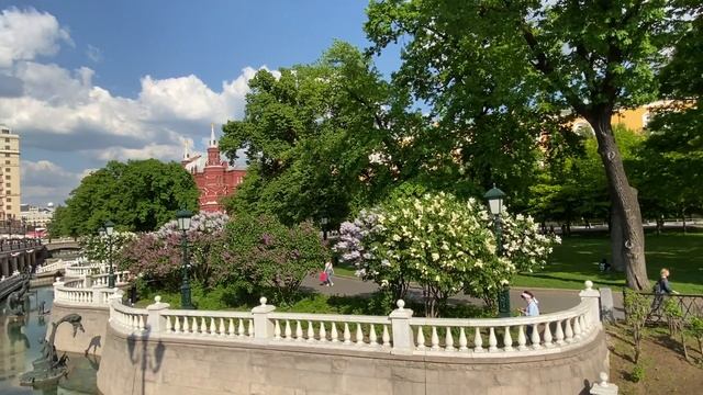 Москва, Александровский сад.