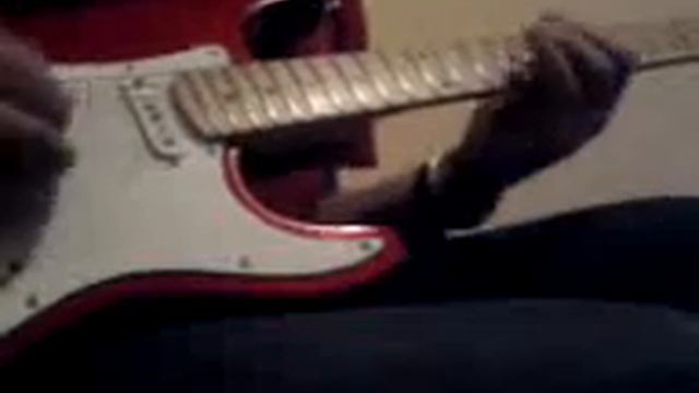 Squier Standard Stratocaster and Peavey Vypyr 15W смотреть онлайн