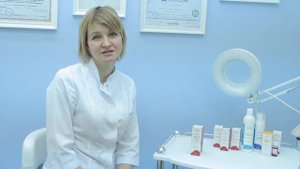 Ретиноевый желтый пилинг  Косметолог Центра красоты Кристалл Бьюти энд СПА Климова Юлия 08 02 18