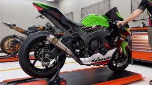 Kawasaki ZX10R 2021 with Arrow Exhaust Pro Race Titanium Full System