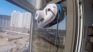 Видео-обзор робота для окон Hobot 188 в реальных условиях