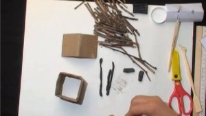 изготовление домика из веток