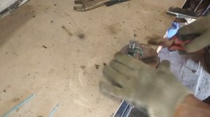 Как я сувенир из болта и гайки делал.