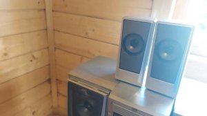 музыкальный центр JVC DX-T5, для бани и дачи,караоке вечеринок на природе???