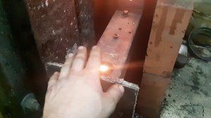 Печь на отработанном масле, с автодоливом. Отопление в гараже.