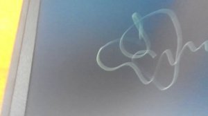 Очистка экрана на планшете для рисования