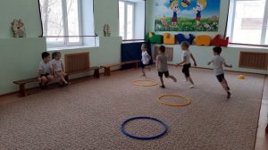 Подвижная игра Найди свой  домик