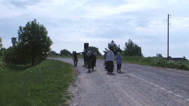 11 июня 2020 г. Крестный ход с копией Животворящего Креста из Годеново в Крест-Погост.