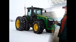 John Deere 8310R. Twin locking system