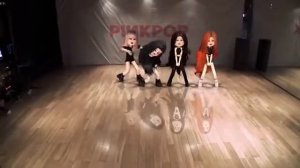 Black Pink roblox Boombayah dance