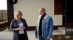 В КРЫМ на ПМЖ: НОВЫЕ ДОМА в СИМФЕРОПОЛЕ в КОТТЕДЖНОМ ПОСЕЛКЕ