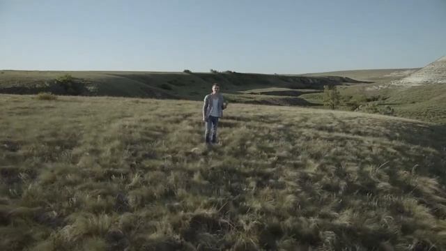 Александр Кафтанов - «Воспоминание» (исп. Максим Перов) #современнаяпоэзия  #стихи #поэзия #поэт