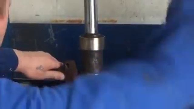 Ремонт подвесного подшипника или меняем не меняемое. смотреть онлайн