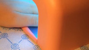 Французский маникюр при помощи трафарета / слайдеры