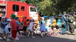 В Орле юные кадеты дошкольники повторили правила безопасного поведения и загадали желание в волшебно