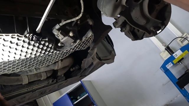 Skoda Superb lll 2.0 TSI CZPB, DQ-381 замена масла в ДВС смотреть онлайн