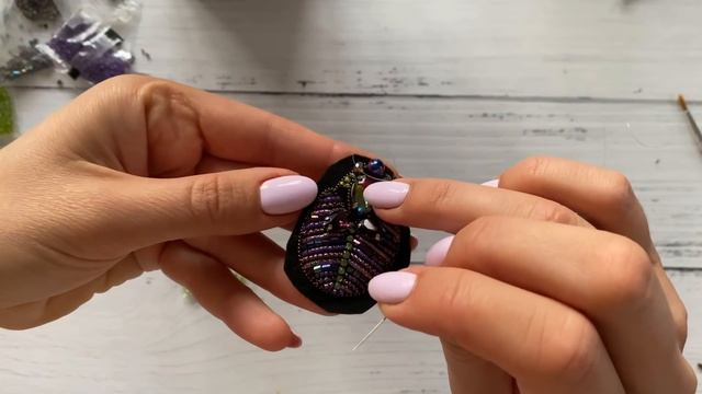 Брошь из бисера объемный жук ? | как сделать брошь своими руками смотреть онлайн