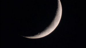 Молодая Луна рядом с Москвой. Moon near Moscow.