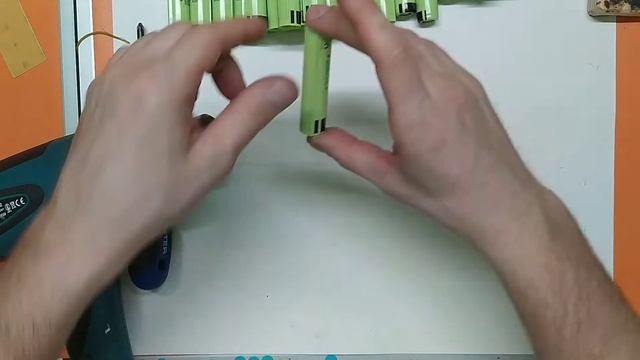 Ремонт аккумулятора от электро транспорта , в помощь нам элементы Тесла 18650. смотреть онлайн