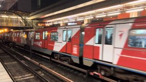 Метропоезд 81-740/741.4 Русич "Будь в движении" станция метро Кунцевская