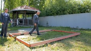 Сборка теплицы Урожай Цинк