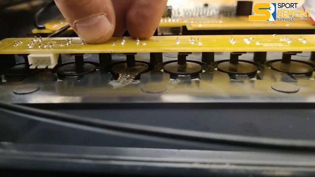 Ремонт кнопки беговой дорожки Aerofit 8700TM