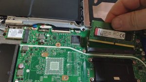 Asus VivoBook X512UA увеличиваем память до 12Gb и меняем SSD на m2.nvme.