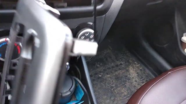 Как снять облицовку штатной магнитолы kia rio 3 (я его сломал!) смотреть онлайн