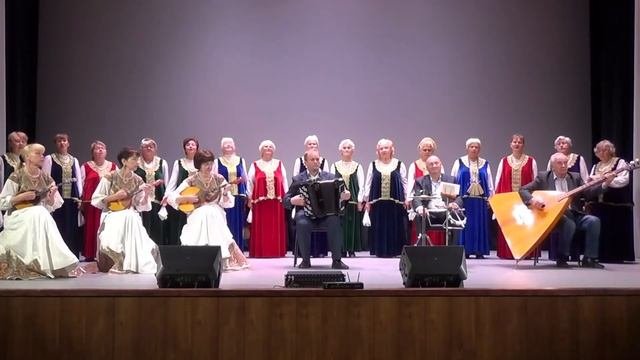 Народный хор ветеранов «Суздалянка», Народный ансамбль русских народных инструментов «Русская душа»
