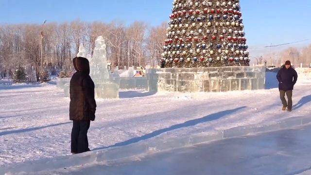 Ледяной город (22.12.2015) в г. Верхняя Салда смотреть онлайн