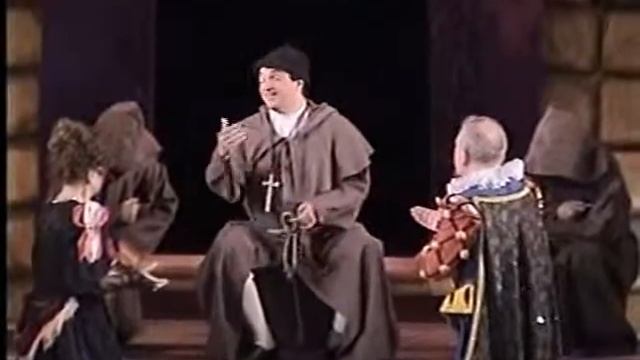 Сцена с Падре смотреть онлайн