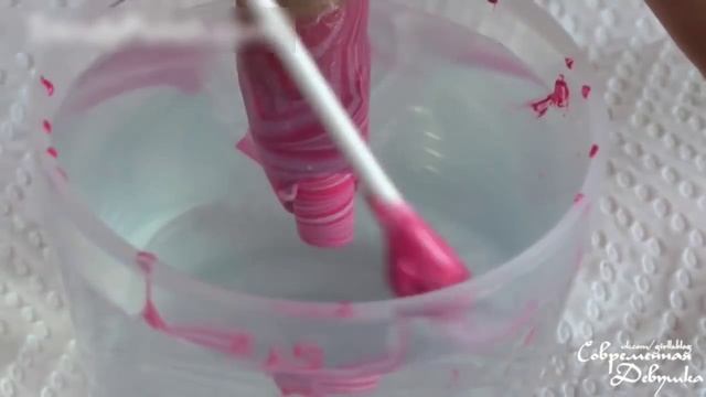 Водный полосатый маникюр - видео урок по дизайну ногтей / Stripe Watermarble Nail Art Tutorial смотреть онлайн
