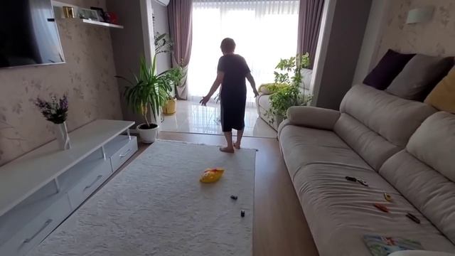 Познакомился с Моной Уезжаем смотреть онлайн