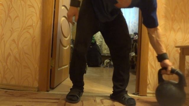 Отжим на перевёрнутой гире (1 рукой) и на согнутых 300-х гвоздях смотреть онлайн