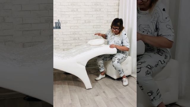 Кушетка для Мастера перманентного макияжа смотреть онлайн