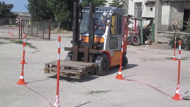 ВИЛОЧНЫЙ ПОГРУЗЧИК . Обзор Обучение на карщика. Красноперекопск ЧАСТЬ 2