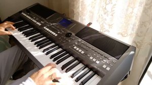 Yamaha PSR S 670