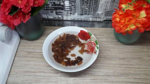 Батон с изюмом смотреть онлайн