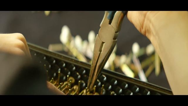 Ролик о Российском производстве музыкальных инструментов смотреть онлайн