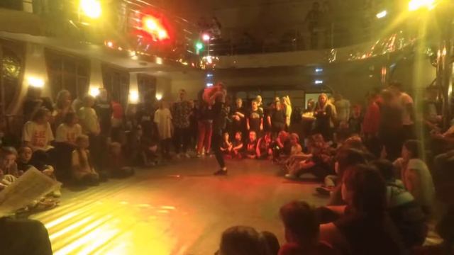 Яркова Даша E-dance Studio Energy 2017 смотреть онлайн