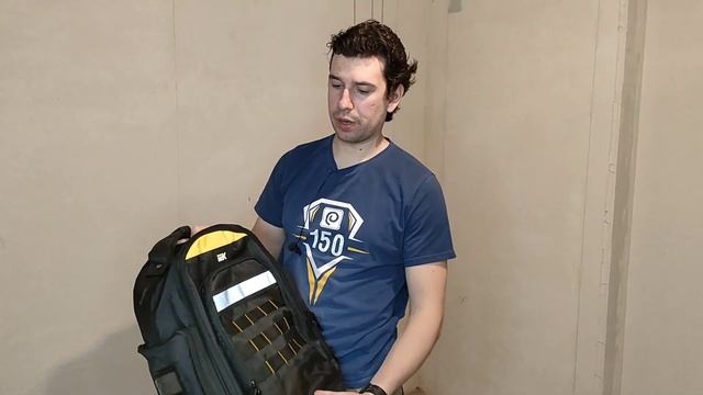 Рюкзак IEK против новогодних кошмаров электрика