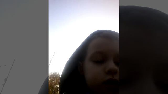 Всем смотреть!!! #Даня #Данямаленький #блогер #ребенок Даня играет в блогера! смотреть онлайн